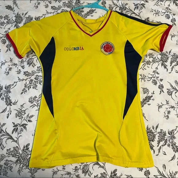 Vintage Colombia Soccer Jersey - Picture 2 of 3